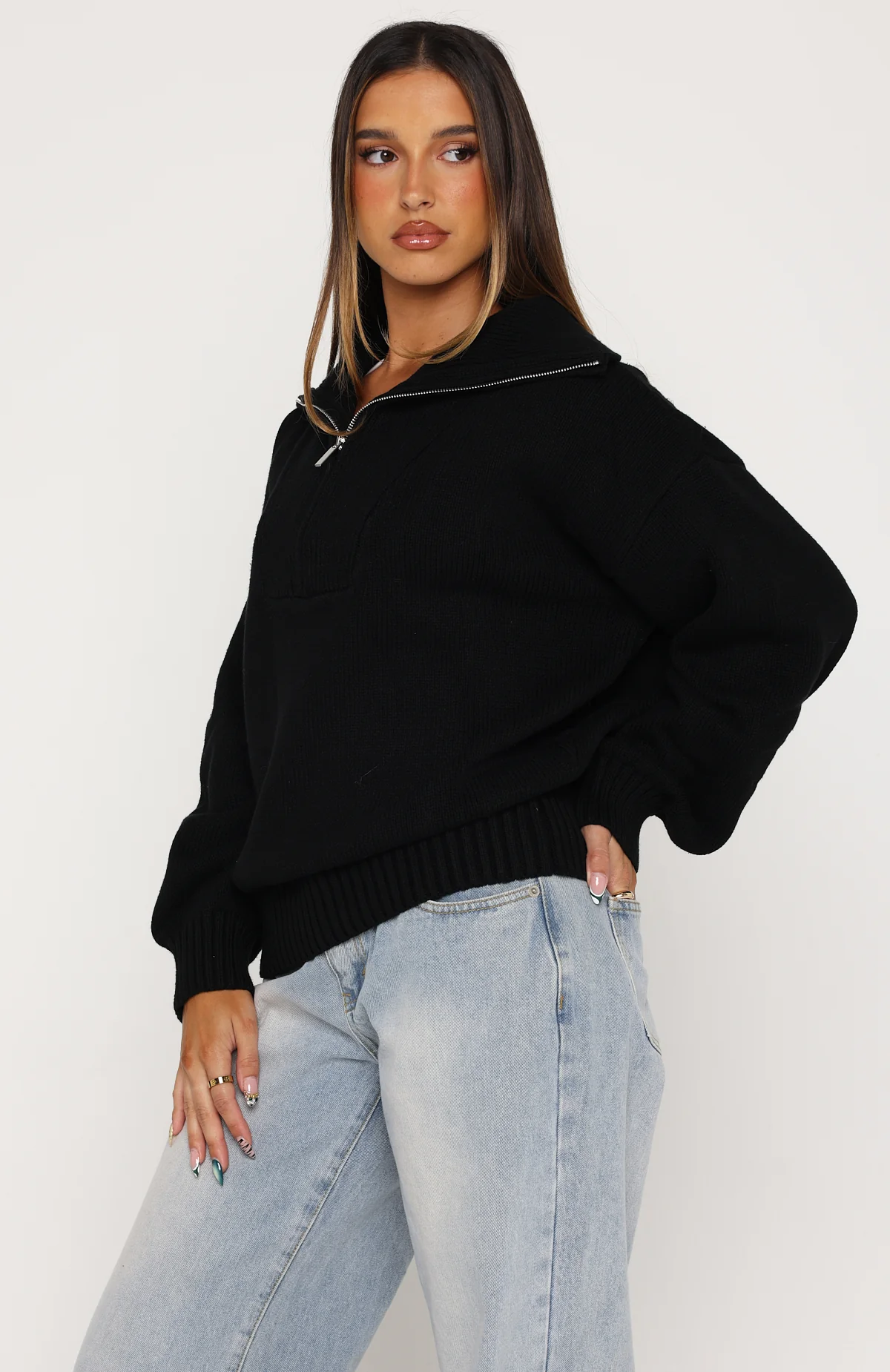 Cozy Cloud Knit Sweater Black - Image 4