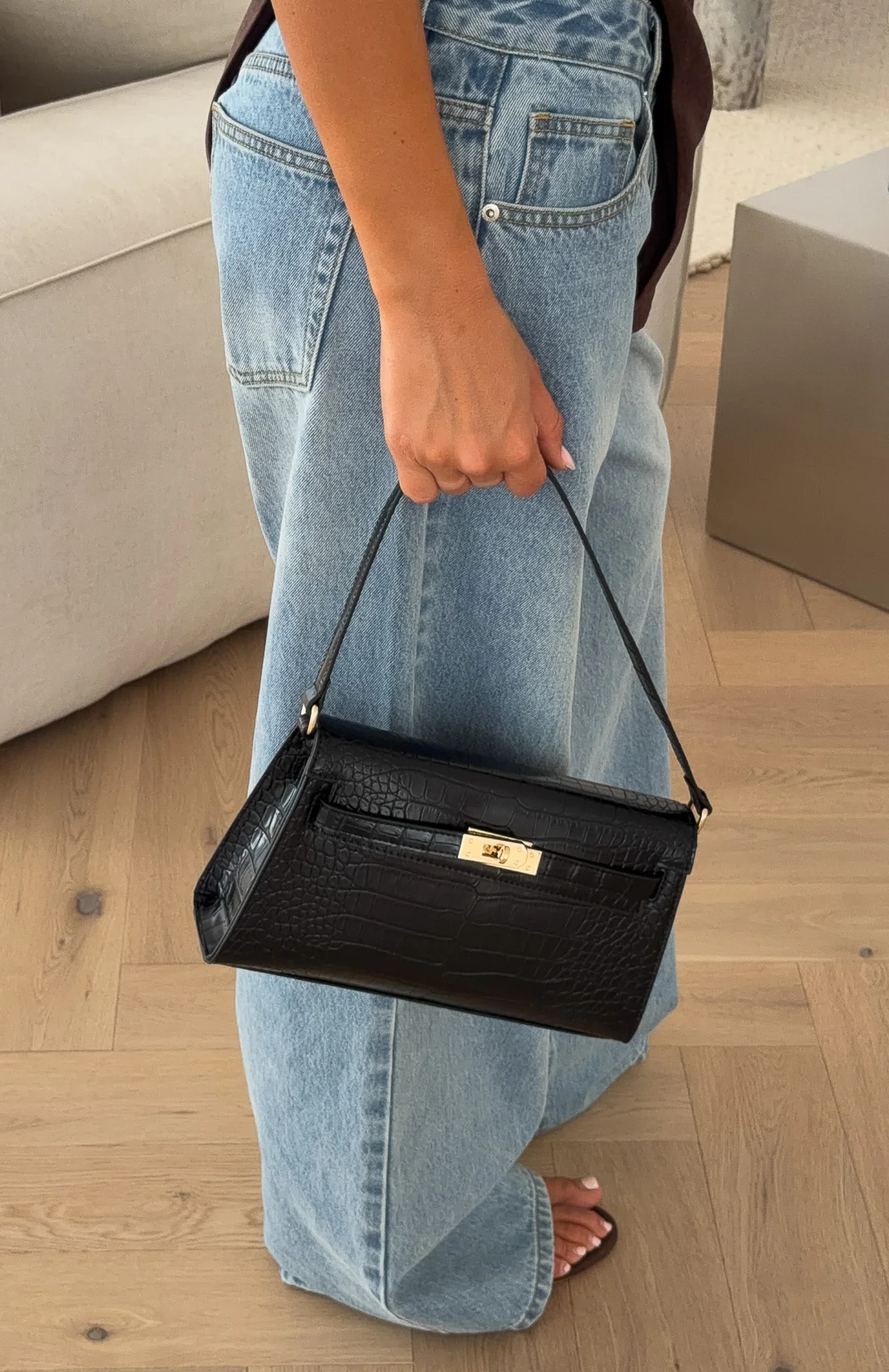 Jesse Shoulder Bag Black Faux Croc - Image 4