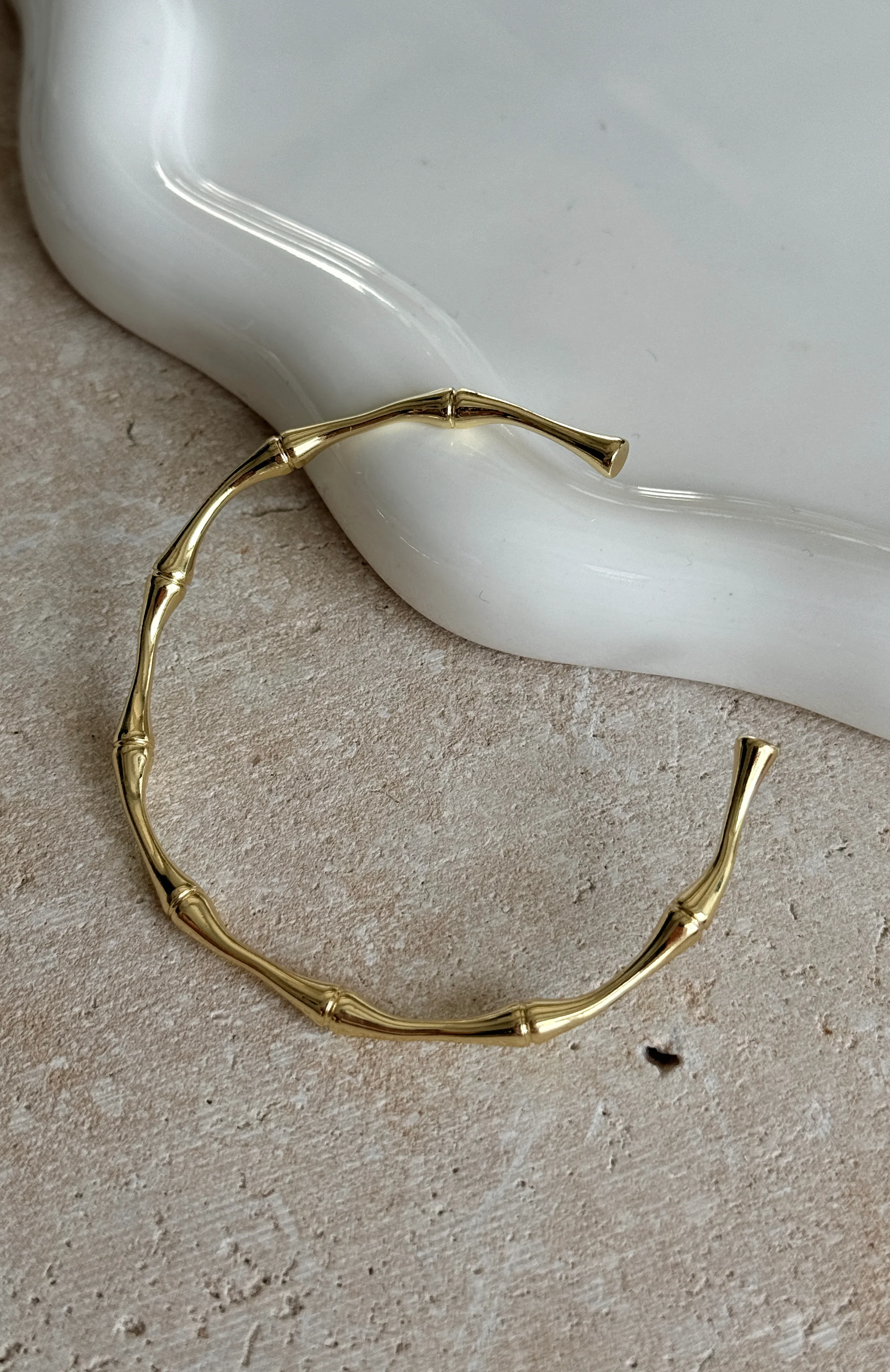 Mahana Cuff Bracelet Gold - Image 3