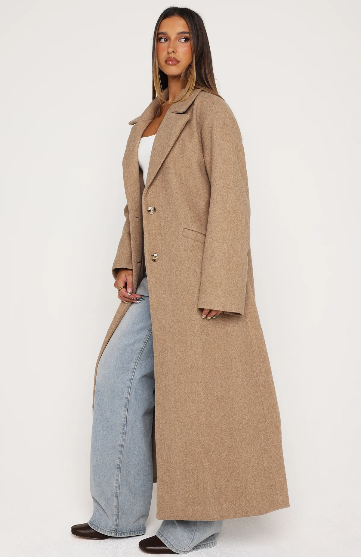 Side Eye Oversized Coat Beige - Image 3