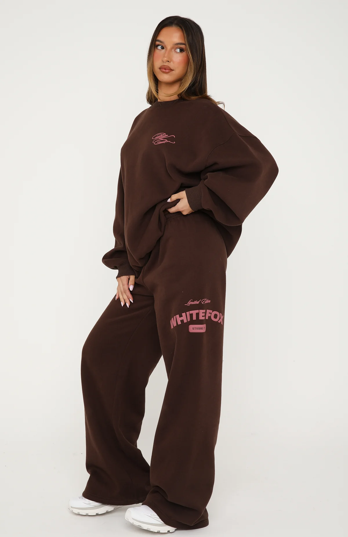 Studio 17 Raven Wide Leg Sweatpants Chocolate - Image 3