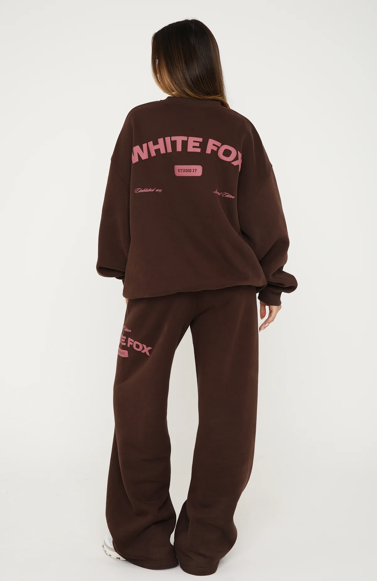 Studio 17 Raven Wide Leg Sweatpants Chocolate - Image 4