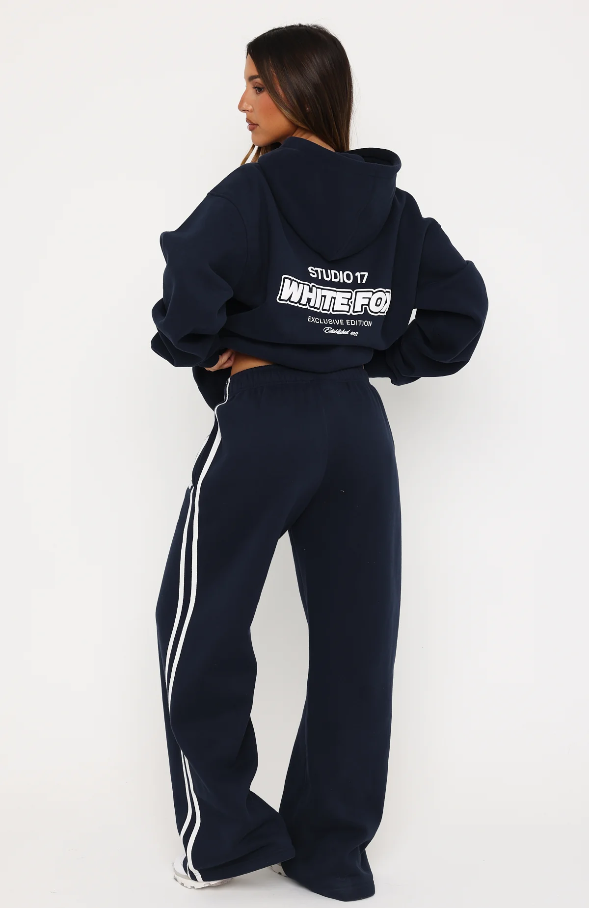 Studio 17 Spencer Wide Leg Sweatpants Navy - Image 5